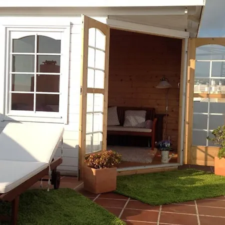 Atico En La Playa Con Piscina Y Golf Apartamento Torre de Benagalbon